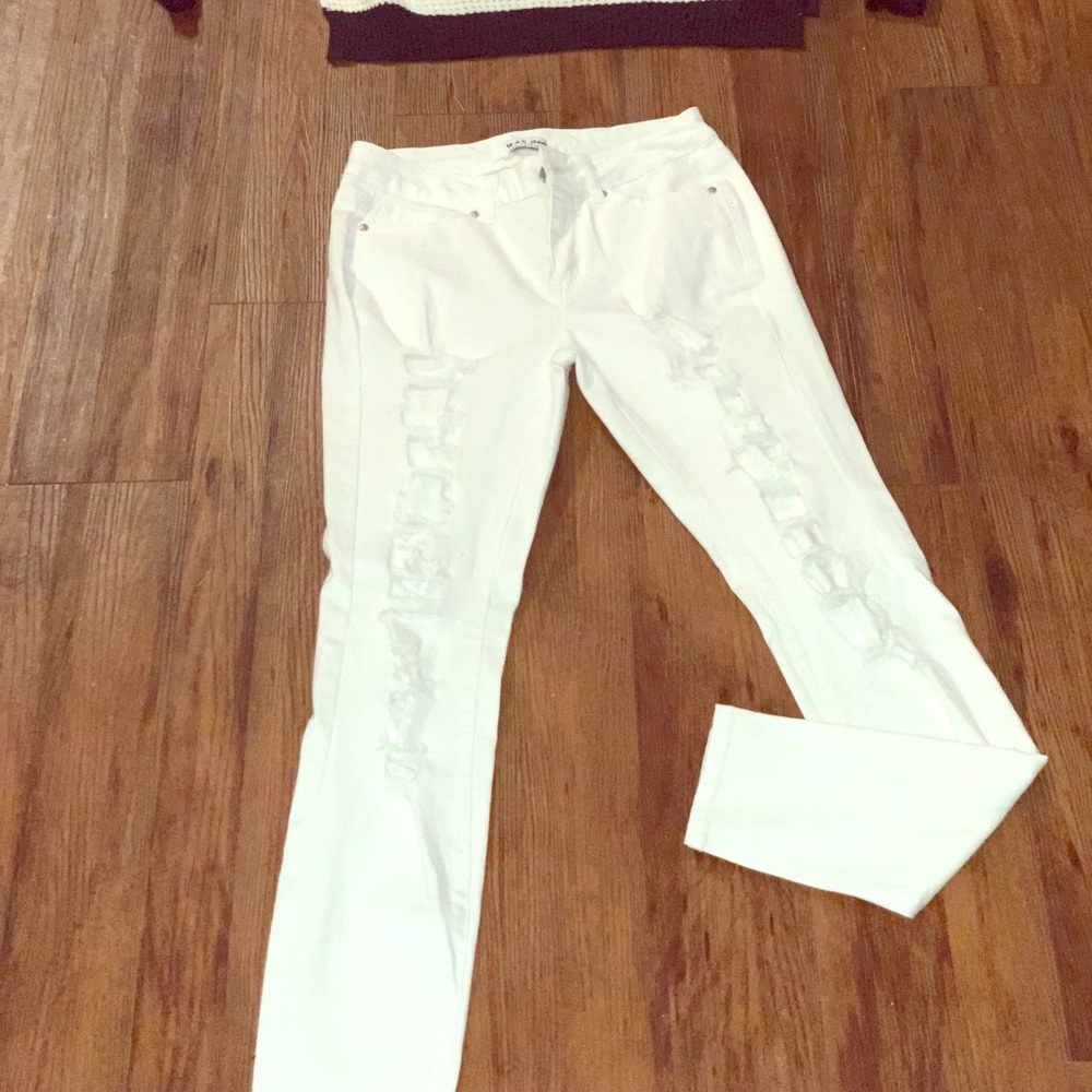 White Jeans